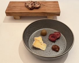 Dinner at EdiTion Koji Shimomura (エディション・コウジ シモムラ)