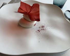 Dinner at ESqUISSE (エスキス)