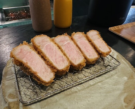 Dinner at Tonkatsu Fujii (とんかつ ふじ井)