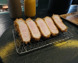 Dinner at Tonkatsu Fujii (とんかつ ふじ井)