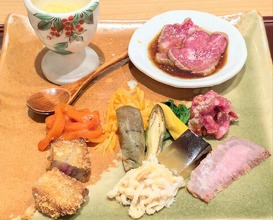 Dinner at Niku Ryori Fukunaga (肉料理ふくなが)