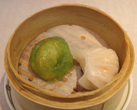 Dinner at Chinese Hanten Fureika (中国飯店 富麗華)