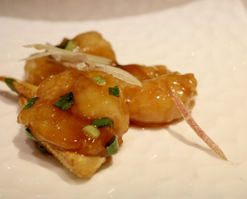 Dinner at Chinese Hanten Fureika (中国飯店 富麗華)