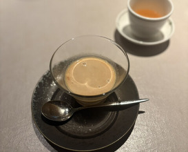Dinner at Chinese Hanten Fureika (中国飯店 富麗華)