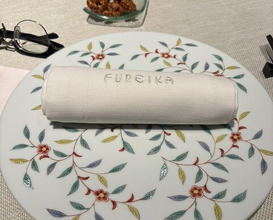 Dinner at Chinese Hanten Fureika (中国飯店 富麗華)