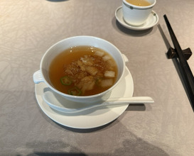 Dinner at Chinese Hanten Fureika (中国飯店 富麗華)