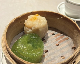 Dinner at Chinese Hanten Fureika (中国飯店 富麗華)