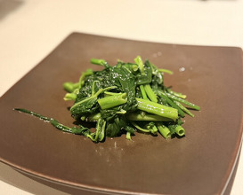 Dinner at Chinese Hanten Fureika (中国飯店 富麗華)