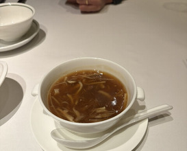 Dinner at Chinese Hanten Fureika (中国飯店 富麗華)
