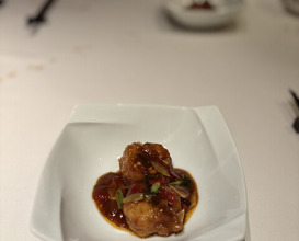 Dinner at Chinese Hanten Fureika (中国飯店 富麗華)