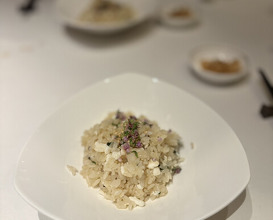 Dinner at Chinese Hanten Fureika (中国飯店 富麗華)