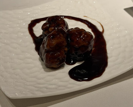 Dinner at Chinese Hanten Fureika (中国飯店 富麗華)