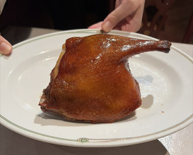Dinner at Chinese Hanten Fureika (中国飯店 富麗華)