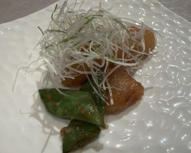 Dinner at Chinese Hanten Fureika (中国飯店 富麗華)