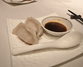 Dinner at Chinese Hanten Fureika (中国飯店 富麗華)