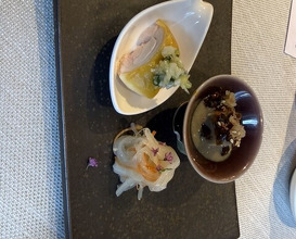 Dinner at Chinese Hanten Fureika (中国飯店 富麗華)