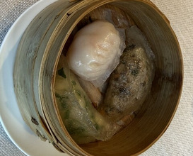 Dinner at Chinese Hanten Fureika (中国飯店 富麗華)