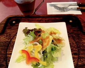 Dinner at Sumiyaki Hamburger Steak Gyusen (炭焼ハンバーグ 牛船)