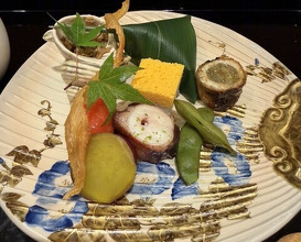 Dinner at Hassun (八寸)