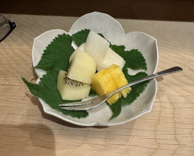 Dinner at Hassun (八寸)