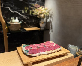 Dinner at HATSUNEZUSHI (初音鮨)