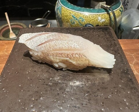 Dinner at HATSUNEZUSHI (初音鮨)