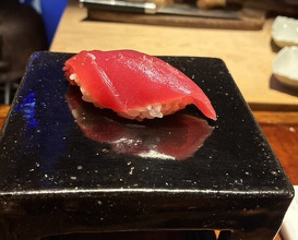 Dinner at HATSUNEZUSHI (初音鮨)