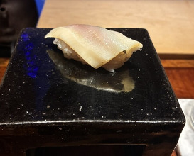 Dinner at HATSUNEZUSHI (初音鮨)