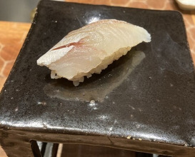 Dinner at HATSUNEZUSHI (初音鮨)