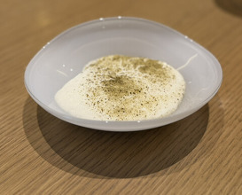 Dinner at Himawari Shokudo 2 (ひまわり食堂2)