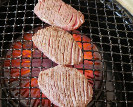 Dinner at Yakiniku Ito (焼肉井とう)