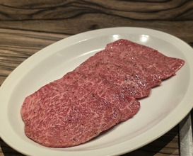 Dinner at Yakiniku Jumbo Hanare (焼肉 ジャンボ はなれ)