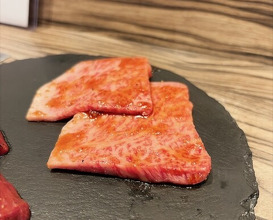 Dinner at Yakiniku Jumbo Hanare (焼肉 ジャンボ はなれ)