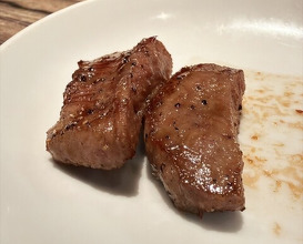 Dinner at Yakiniku Jumbo Hanare (焼肉 ジャンボ はなれ)