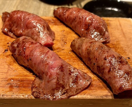 Dinner at Yakiniku Jumbo Hanare (焼肉 ジャンボ はなれ)