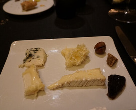 Dinner at Gastronomy Joel Robuchon (ガストロノミー ジョエル・ロブション)