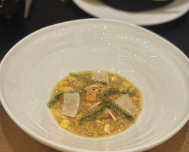 Dinner at Gastronomy Joel Robuchon (ガストロノミー ジョエル・ロブション)