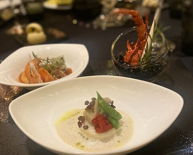 Dinner at Gastronomy Joel Robuchon (ガストロノミー ジョエル・ロブション)