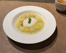 Dinner at Shibousai Kitagawa (私房菜 きた川)