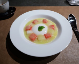 Dinner at Shibousai Kitagawa (私房菜 きた川)