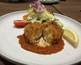 Dinner at kitchen Toshiki (kitchen俊貴)