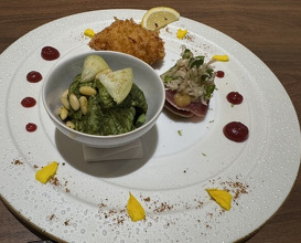 Dinner at kitchen Toshiki (kitchen俊貴)