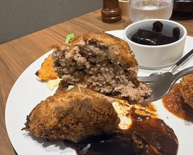 Dinner at kitchen Toshiki (kitchen俊貴)