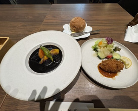 Dinner at kitchen Toshiki (kitchen俊貴)