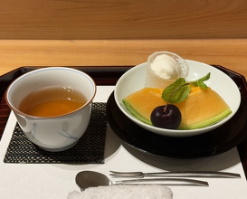 Dinner at Japanese cuisine Komatsu (日本料理こまつ)