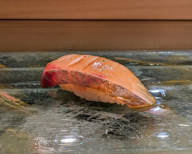 Dinner at Kyogoku Zushi (京極寿司)