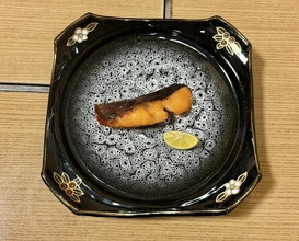 Dinner at Kyogoku Zushi (京極寿司)