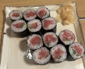 Dinner at Kyogoku Zushi (京極寿司)