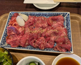 Dinner at Sumibi Yakiniku Kyuu (炭火焼肉 久)