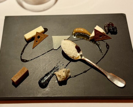 Dinner at L'Effervescence